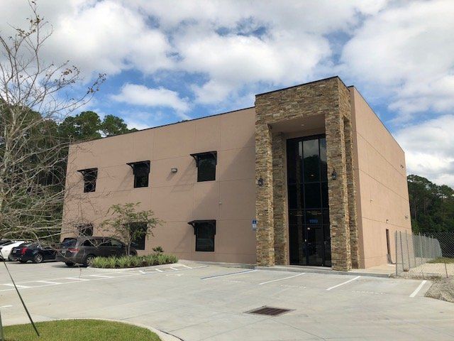 Office For Lease: 9393 Mill Springs Dr, Jacksonville, FL 32257